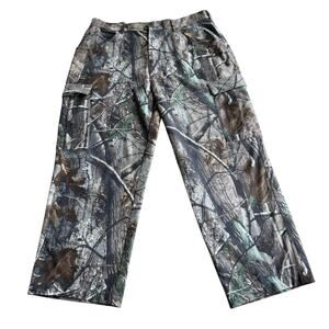 Cabelas Outdoor Hunting Outdoor Camo Cargo Pants Mens 38 Reg Realtree AP Pockets